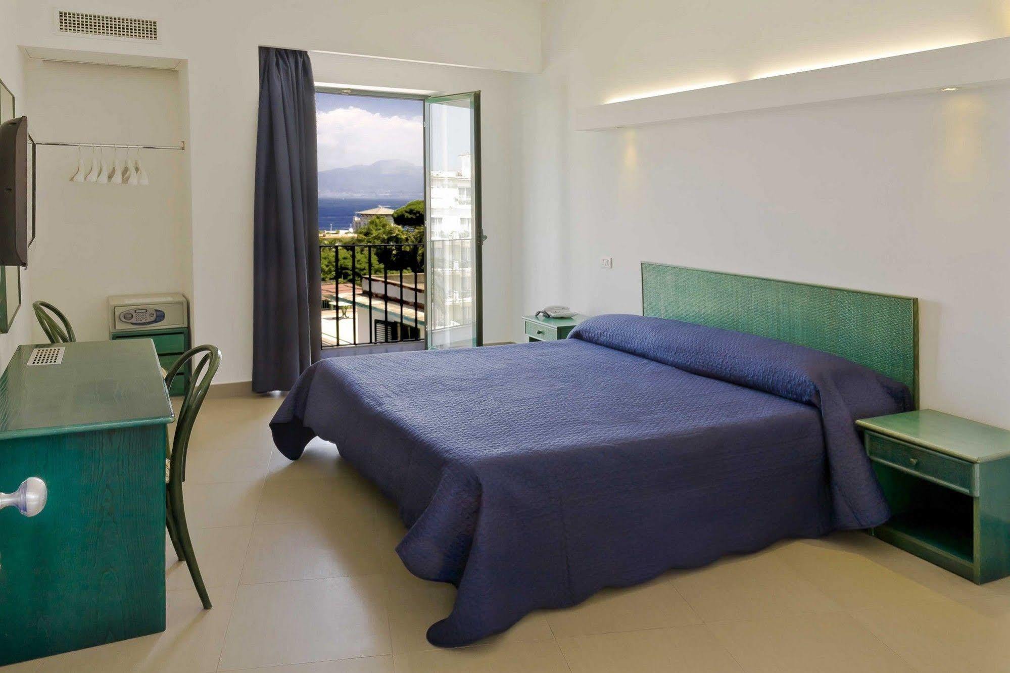 Hotel Eden Sorrento Exterior photo